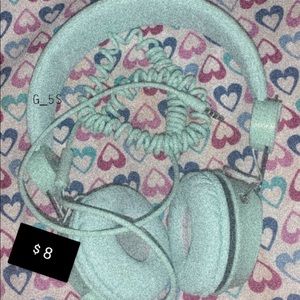 Now that i have a new phone i can’t use them.